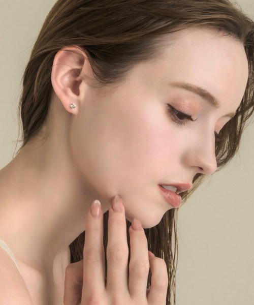 muku(ムク)の「PIERCE/STELLA(ピアス(両耳用)・レディース・ゴールド/シルバー・FREE)」の6枚目の写真