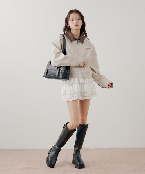 Chico(チコ)の「チャーム付き横長ベルトハンドルバッグ(ボストンバッグ・レディース・ブラック/アイボリー/ピンク系その他3/ベージュ系その他3・FREE)」の16枚目の写真