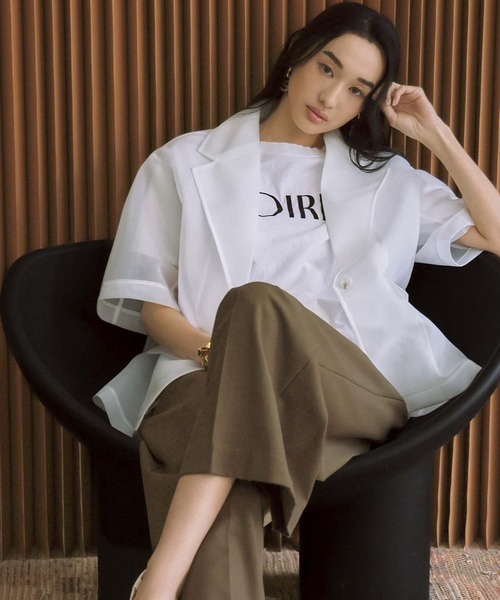 ELFRANK（エルフランク）の「【2026SS】洗える シアー ハーフスリーブ テーラードジャケット ダンボール（テーラードジャケット・レディース・ホワイト/ブラック/グレイッシュベージュ・M/L）」の2枚目の写真