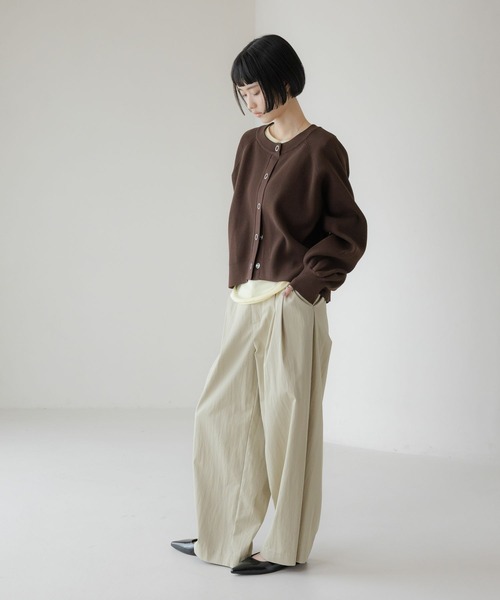 LOWRYS FARM(ローリーズファーム)の「C/Nタックワイドパンツ 639540(その他パンツ・レディース・ベージュ/ネイビー・LARGE/MEDIUM)」の8枚目の写真