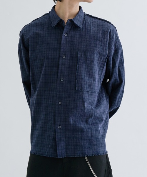 EPNK（イーピーエヌケー）の「Fringe check shirts / フリンジチェックシャツ（シャツ/ブラウス・メンズ・ネイビー/チャコールグレー・SMALL/MEDIUM/LARGE）」の2枚目の写真