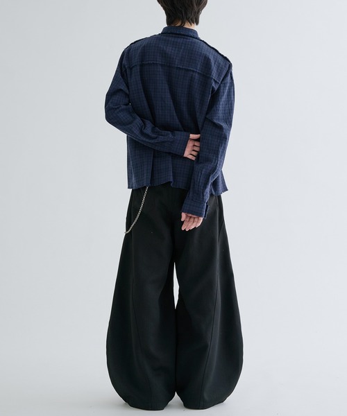 EPNK（イーピーエヌケー）の「Fringe check shirts / フリンジチェックシャツ（シャツ/ブラウス・メンズ・ネイビー/チャコールグレー・SMALL/MEDIUM/LARGE）」の12枚目の写真