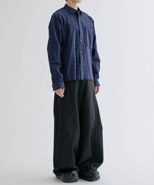 EPNK（イーピーエヌケー）の「Fringe check shirts / フリンジチェックシャツ（シャツ/ブラウス・メンズ・ネイビー/チャコールグレー・SMALL/MEDIUM/LARGE）」の13枚目の写真