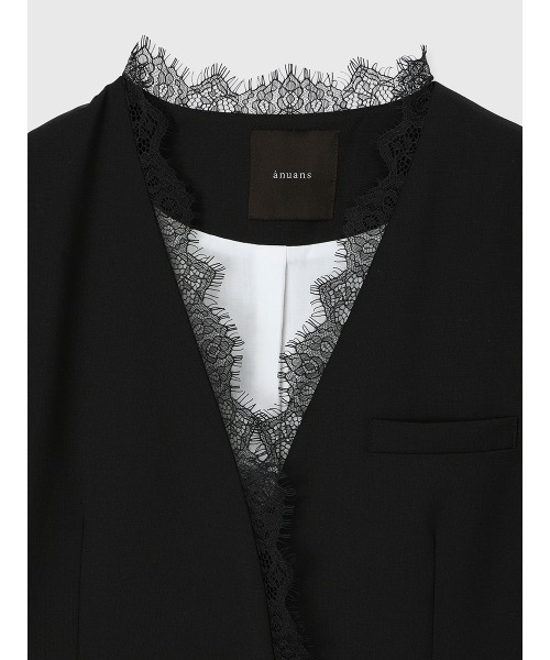 anuans（アニュアンス）の「レーストリムノーカラージャケット（ノーカラージャケット・レディース・ベージュ/ブラック・FREE）」の8枚目の写真