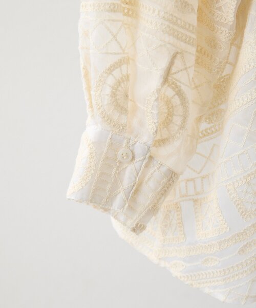ear PAPILLONNER（イアパピヨネ）の「シアー刺繍ブラウス【SUM1 STYLE】（シャツ/ブラウス・レディース・ホワイト/ブラック・FREE）」の21枚目の写真