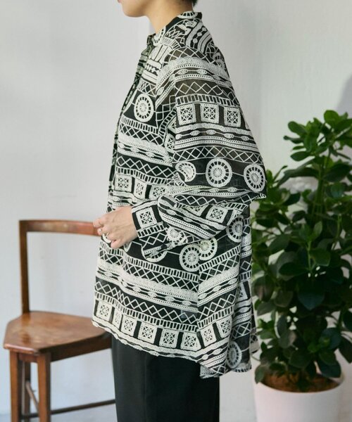 ear PAPILLONNER（イアパピヨネ）の「シアー刺繍ブラウス【SUM1 STYLE】（シャツ/ブラウス・レディース・ホワイト/ブラック・FREE）」の18枚目の写真