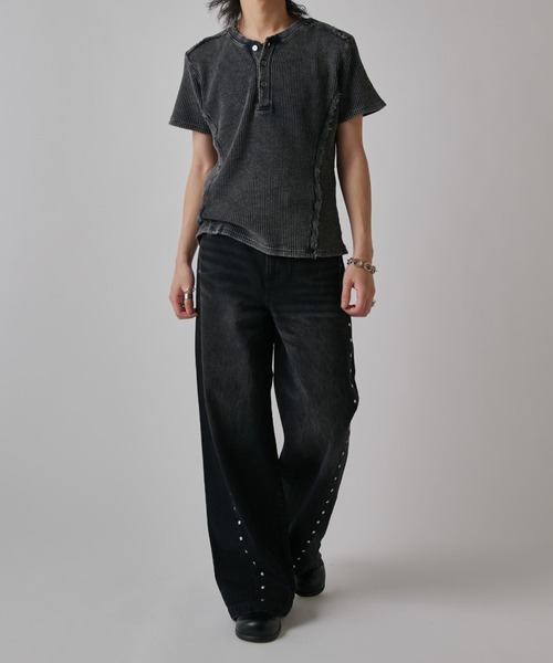 Lui's（ルイス）の「スタッズ/ワイドフィットデニムパンツ13.5oz（デニムパンツ・メンズ・インディゴブルー/ブラック系その他2・32/30/34）」の7枚目の写真