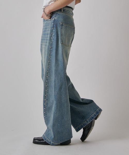 Lui's（ルイス）の「スタッズ/ワイドフィットデニムパンツ13.5oz（デニムパンツ・メンズ・インディゴブルー/ブラック系その他2・32/30/34）」の12枚目の写真