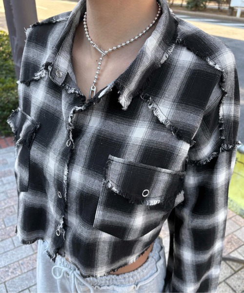 sedacle girl（セダクルガール）の「クロップドウエスタンシャツ（シャツ/ブラウス・レディース・チャコールグレー/オフホワイト・MEDIUM/SMALL）」の7枚目の写真