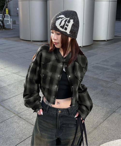 sedacle girl（セダクルガール）の「クロップドウエスタンシャツ（シャツ/ブラウス・レディース・チャコールグレー/オフホワイト・MEDIUM/SMALL）」の8枚目の写真