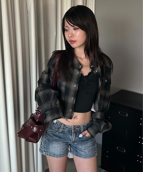 sedacle girl（セダクルガール）の「クロップドウエスタンシャツ（シャツ/ブラウス・レディース・チャコールグレー/オフホワイト・MEDIUM/SMALL）」の19枚目の写真
