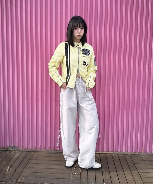 KRUXH(クルクス)の「サイドレースアップ ワイドパンツ / ベージュ(スウェットパンツ・レディース・その他・1/2/3)」の10枚目の写真