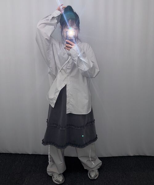 KRUXH(クルクス)の「サイドレースアップ ワイドパンツ / ベージュ(スウェットパンツ・レディース・その他・1/2/3)」の4枚目の写真
