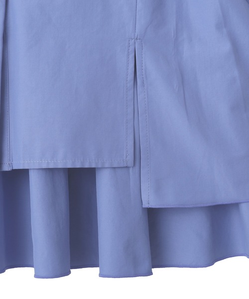 YECCA VECCA（イェッカヴェッカ）の「ペプラムギャザーシャツ（シャツ/ブラウス・レディース・ネイビー/ブルー/オフホワイト・FREE）」の4枚目の写真