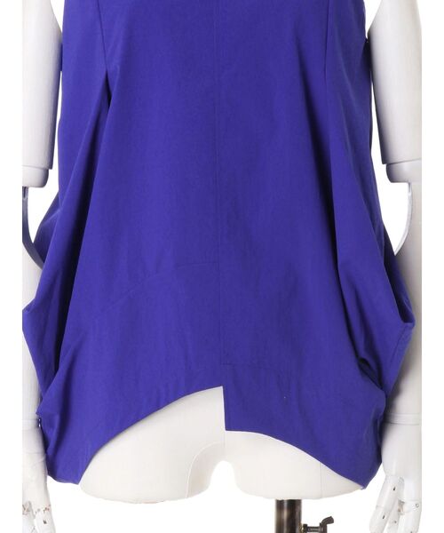 UN3D.（アンスリード）の「ROUND BOX COCOON TOP / ラウンドボックスコクーントップ（シャツ/ブラウス・レディース・ブルー/グレー/ブラック/ホワイト・38/36）」の14枚目の写真