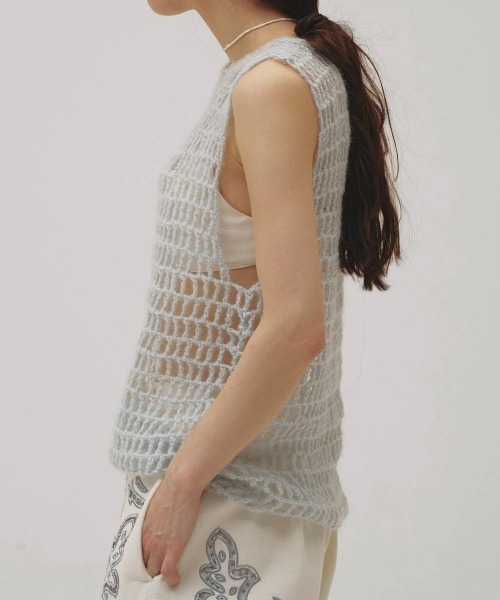TODAYFUL(トゥデイフル)の「TODAYFUL Mohair Mesh Vest モヘアメッシュベスト/12620503(ベスト・レディース・ミント/チャコールグレー・ONE SIZE)」の4枚目の写真