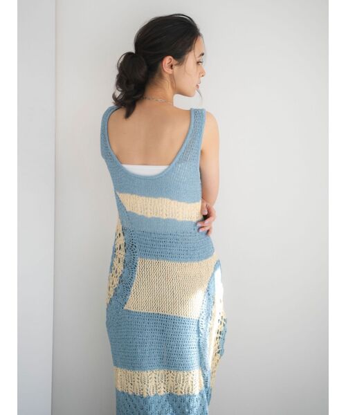 Ungrid(アングリッド)の「透かし編みノースリニットワンピース(ワンピース・レディース・その他1/オレンジ/アイボリー・FREE)」の5枚目の写真