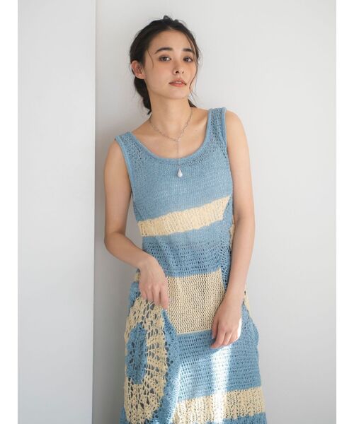 Ungrid(アングリッド)の「透かし編みノースリニットワンピース(ワンピース・レディース・その他1/オレンジ/アイボリー・FREE)」の6枚目の写真