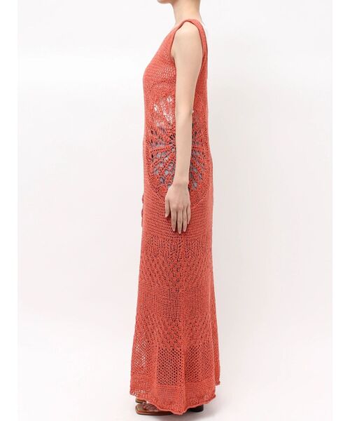 Ungrid(アングリッド)の「透かし編みノースリニットワンピース(ワンピース・レディース・その他1/オレンジ/アイボリー・FREE)」の14枚目の写真