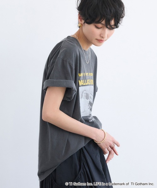 GOOD ROCK SPEED（グッドロックスピード）の「BARNYARDSTORM / LIFE PICTURE COLLECTION / DRIVEフォトT【『ネルソンさん』YouTubeご紹介アイテム】（Tシャツ/カットソー・レディース・チャコールグレー/ベージュ・FREE）」の14枚目の写真