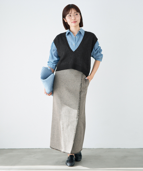 IENA（イエナ）の「コットンwashiニットベスト（ベスト・レディース・ブラック/カーキ・FREE）」の10枚目の写真