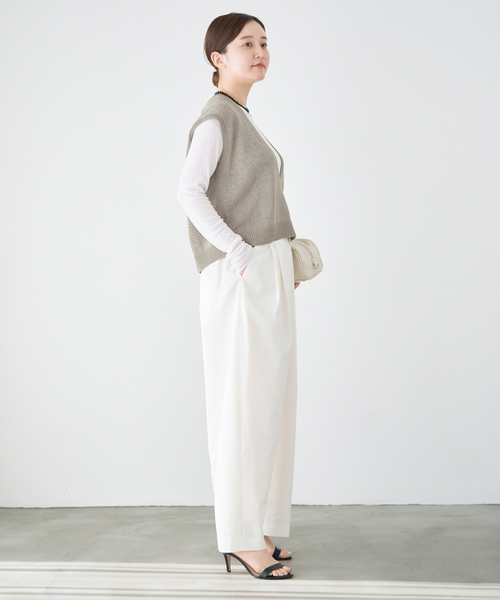 IENA（イエナ）の「コットンwashiニットベスト（ベスト・レディース・ブラック/カーキ・FREE）」の22枚目の写真