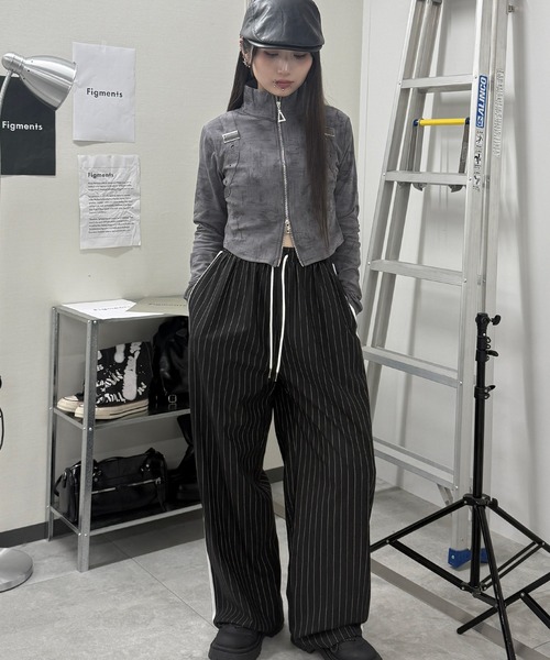 Figments(フィグメンツ)の「ベルトデザインジップトップ(Tシャツ/カットソー・レディース・ブラック/グレー・FREE)」の5枚目の写真