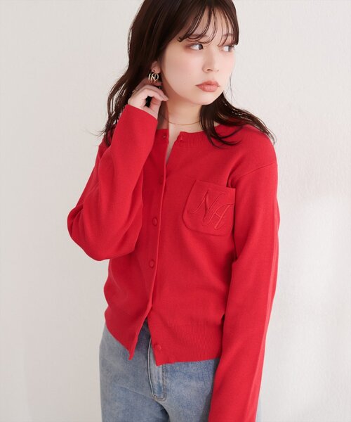 natural couture（ナチュラルクチュール）の「ロゴ刺繍ポケットカーディガン（カーディガン/ボレロ・レディース・ネイビー/ライム/レッド/チャコールグレー/オフホワイト・FREE）」の5枚目の写真