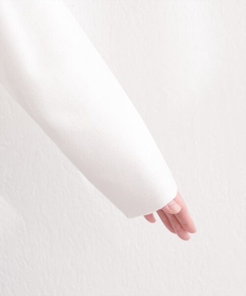 natural couture（ナチュラルクチュール）の「ロゴ刺繍ポケットカーディガン（カーディガン/ボレロ・レディース・ネイビー/ライム/レッド/チャコールグレー/オフホワイト・FREE）」の20枚目の写真