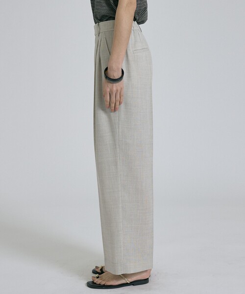 qualite(カリテ)の「【セットアップ対応】メッシュ2タックストレードパンツ/オフィスカジュアル/夏服/春服(その他パンツ・レディース・ライトベージュ・36/38)」の10枚目の写真