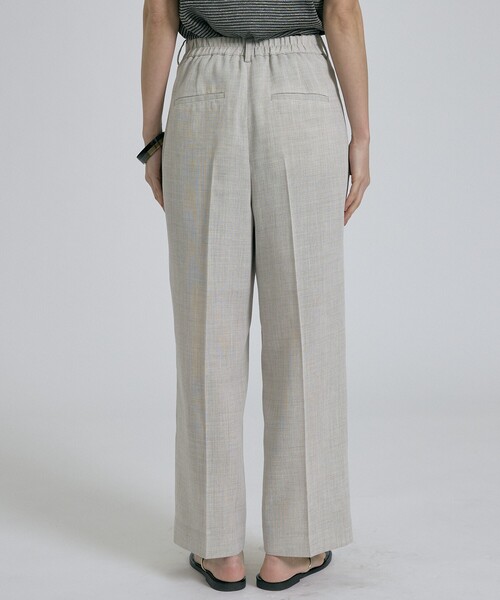 qualite(カリテ)の「【セットアップ対応】メッシュ2タックストレードパンツ/オフィスカジュアル/夏服/春服(その他パンツ・レディース・ライトベージュ・36/38)」の11枚目の写真