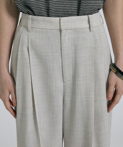 qualite(カリテ)の「【セットアップ対応】メッシュ2タックストレードパンツ/オフィスカジュアル/夏服/春服(その他パンツ・レディース・ライトベージュ・36/38)」の13枚目の写真