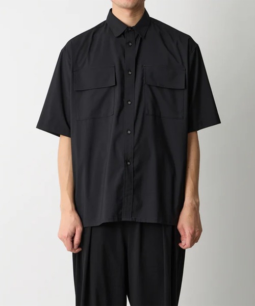 WHITE MOUNTAINEERING（ホワイトマウンテニアリング）の「【White Mountaineering / ホワイトマウンテニアリング】REGULAR COLLAR HALF SLEEVE SHIRT（シャツ/ブラウス・メンズ・ブラック・1/2）」の2枚目の写真