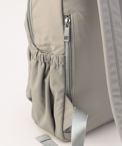 MICO COULIER(ミコクリエ)の「GATHERED NYLON BACKPACK(バックパック/リュック・レディース・ブラック/ライトグレー・FREE)」の20枚目の写真