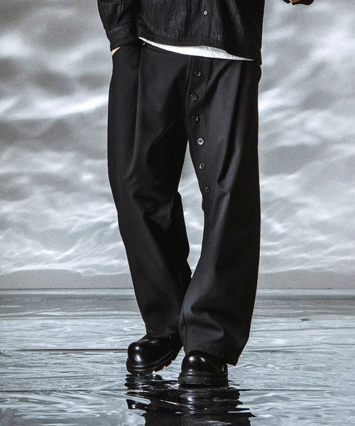 NO ID.(ノーアイディ)の「【NO ID.】Extended Trousers / エクステンデッド トラウザーズ(その他パンツ・メンズ・ブラック/グレー・2/1)」の4枚目の写真