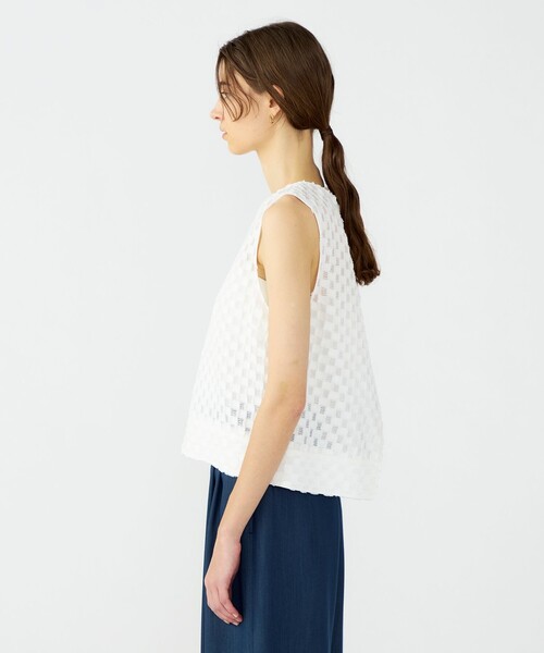 BALLSEY（ボールジィ）の「グリッドカットジャカード ノースリーブブラウス（シャツ/ブラウス・レディース・ホワイト/ブラック・36）」の5枚目の写真