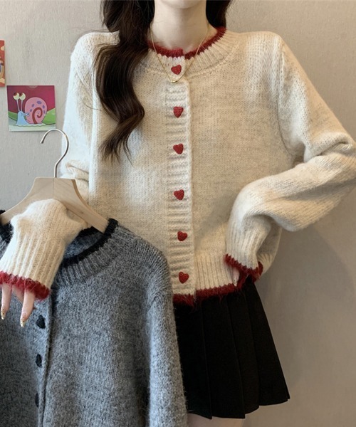 Miniministore(ミニミニストア)の「ハートボタンニットカーディガン長袖韓国風(ニット/セーター・レディース・グレー/アイボリー・FREE)」の3枚目の写真