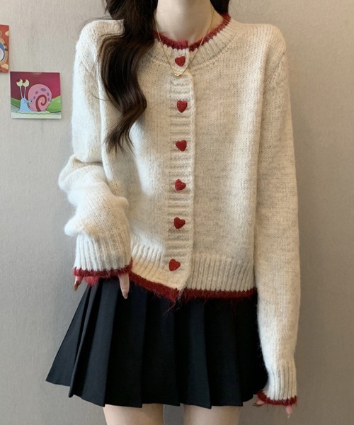 Miniministore(ミニミニストア)の「ハートボタンニットカーディガン長袖韓国風(ニット/セーター・レディース・グレー/アイボリー・FREE)」の4枚目の写真