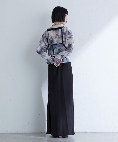 Lui's（ルイス）の「【miu企画/WEB限定】マーブルプリント袖フレアシアートップス（Tシャツ/カットソー・レディース・ブラック系その他/グレー/ブラック・FREE）」の16枚目の写真