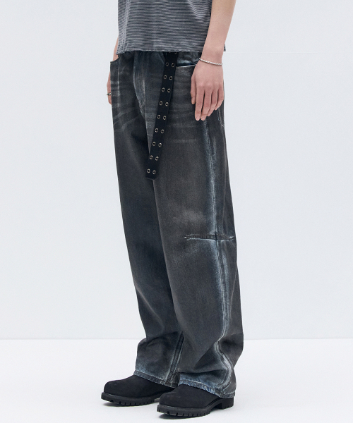 MAISON MINED(メゾンミネド)の「DARK WAX COATED DENIM PANTS BLUE(デニムパンツ・メンズ・その他・SMALL/MEDIUM/LARGE)」の4枚目の写真