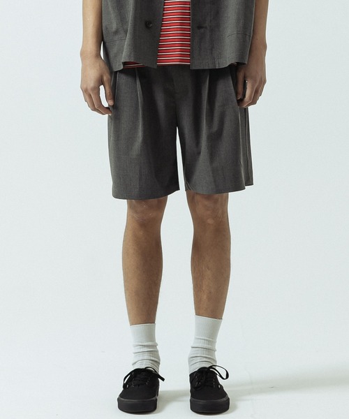 SLICK(スリック)の「【SLICK/スリック】T/R Stretch Two Tuck Easy Shorts/T/Rストレッチツータックイージーショーツ(その他パンツ・メンズ・ブラック/チャコールグレー・1/2/3)」の14枚目の写真