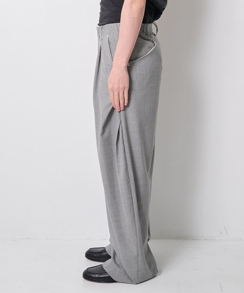 CONZ(コンズ)の「summer carve leg trousers super 110(スラックス・メンズ・ライトグレー/ブルーグレー/ブラック/ストライプ・1/3/2)」の13枚目の写真