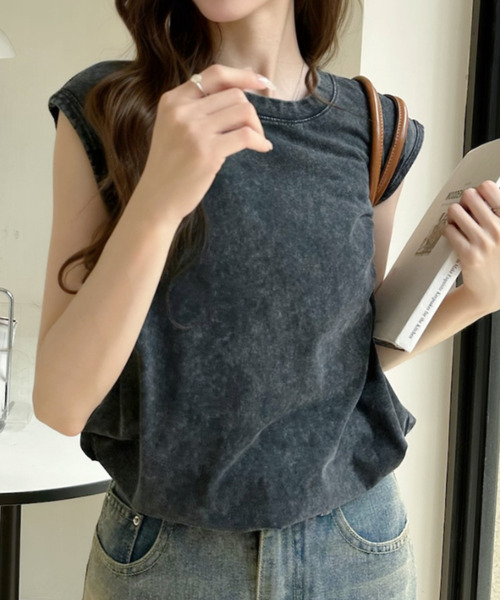 Ada.(エイダ)の「ピグメント加工 ヴィンテージ ライク タンクトップ(タンクトップ・レディース・ピンク/グレー/ベージュ/ブラック・M/L)」の14枚目の写真