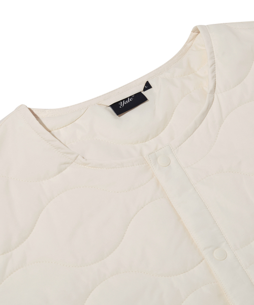 YALE（イェール）の「ハーフスリーブキルティングジャケットアイボリー（ダウンジャケット/コート・レディース・その他・LARGE/MEDIUM/X-LARGE）」の5枚目の写真