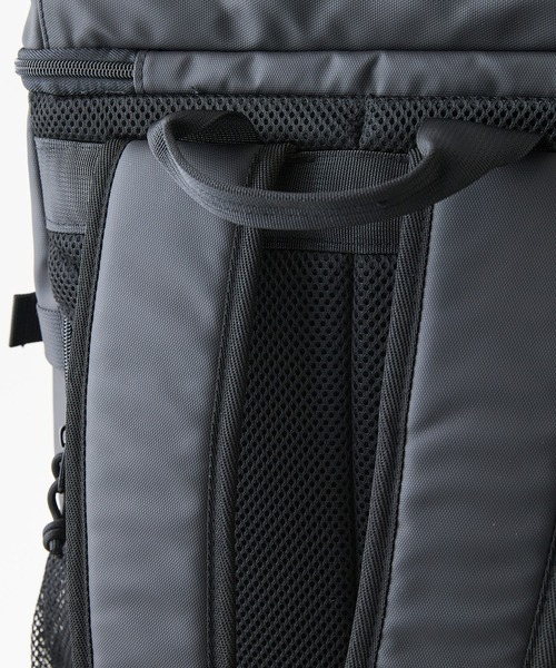 UNIIT(ユニット)の「【Reebok/リーボック】【大容量29L A4サイズ対応】ボックスバックパック PC収納ポケット付き 通勤 通学 スポーツ ジム ストリート スポーティー リュック スクエア型(バックパック/リュック・メンズ・スミクロ/ブラック・FREE)」の10枚目の写真