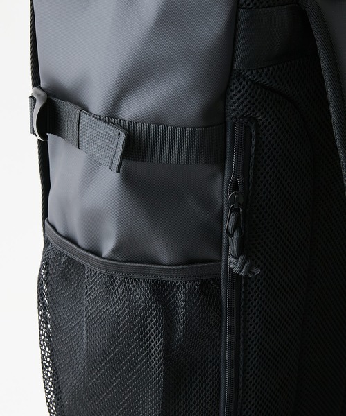 UNIIT(ユニット)の「【Reebok/リーボック】【大容量29L A4サイズ対応】ボックスバックパック PC収納ポケット付き 通勤 通学 スポーツ ジム ストリート スポーティー リュック スクエア型(バックパック/リュック・メンズ・スミクロ/ブラック・FREE)」の12枚目の写真