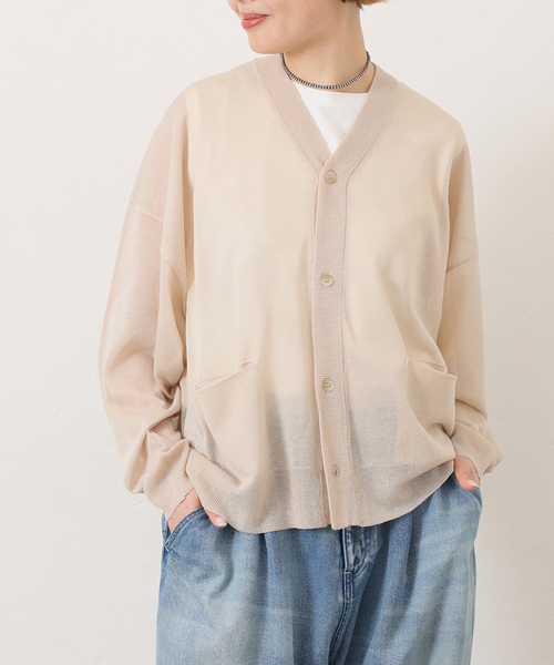 JOURNAL STANDARD LUXE(ジャーナルスタンダード ラックス)の「シアージャージー Vネックカーディガン(カーディガン/ボレロ・レディース・ベージュ/レッド/チャコールグレー・FREE)」の3枚目の写真