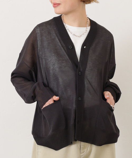 JOURNAL STANDARD LUXE(ジャーナルスタンダード ラックス)の「シアージャージー Vネックカーディガン(カーディガン/ボレロ・レディース・ベージュ/レッド/チャコールグレー・FREE)」の5枚目の写真