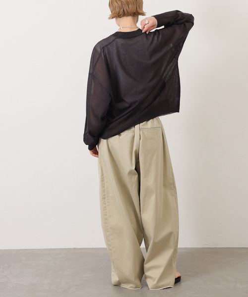 JOURNAL STANDARD LUXE(ジャーナルスタンダード ラックス)の「シアージャージー Vネックカーディガン(カーディガン/ボレロ・レディース・ベージュ/レッド/チャコールグレー・FREE)」の6枚目の写真