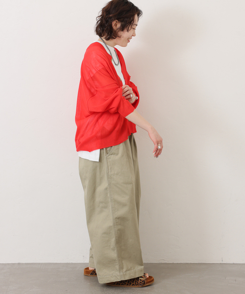 JOURNAL STANDARD LUXE(ジャーナルスタンダード ラックス)の「シアージャージー Vネックカーディガン(カーディガン/ボレロ・レディース・ベージュ/レッド/チャコールグレー・FREE)」の11枚目の写真